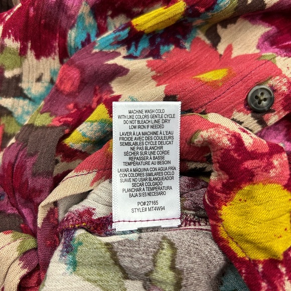 Floral Print Women's Top - Multicolor Flowers Button-down NWT Small Light weight - Picture 11 of 11
